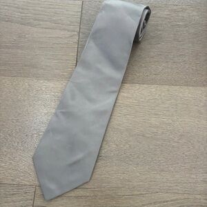 Ralph Lauren Silk Handmade Grey Tie